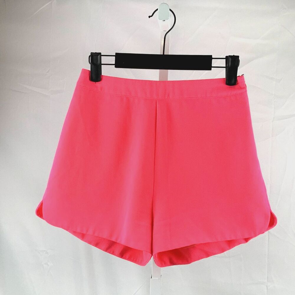 LUSH Hot Pink High Rise Zip Up Side Shorts Size Small